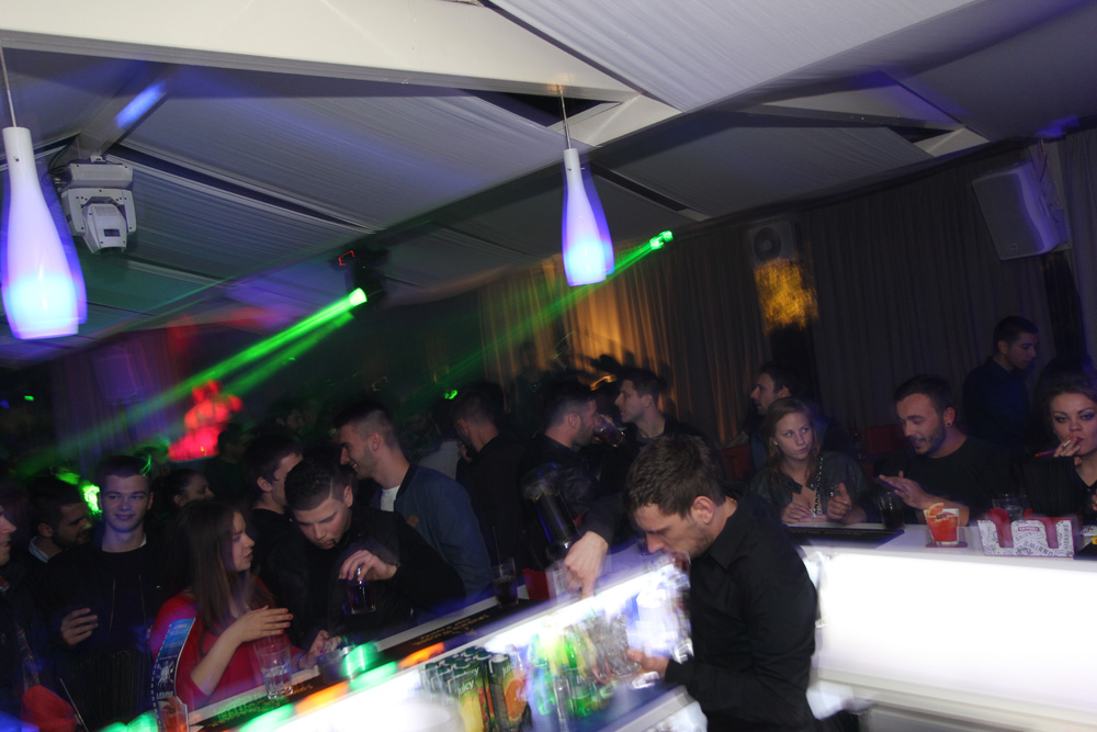 “House of fun”: Otvorenje zimske sezone u Lounge baru Ledana