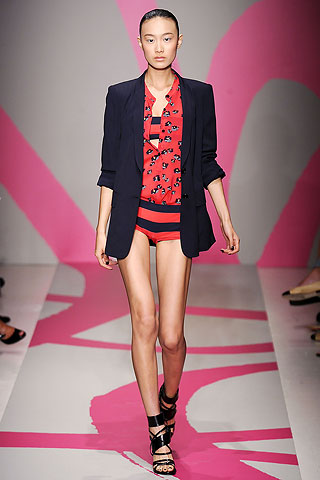 DKNY proljeće/ljeto 2010 (Moda.hr)