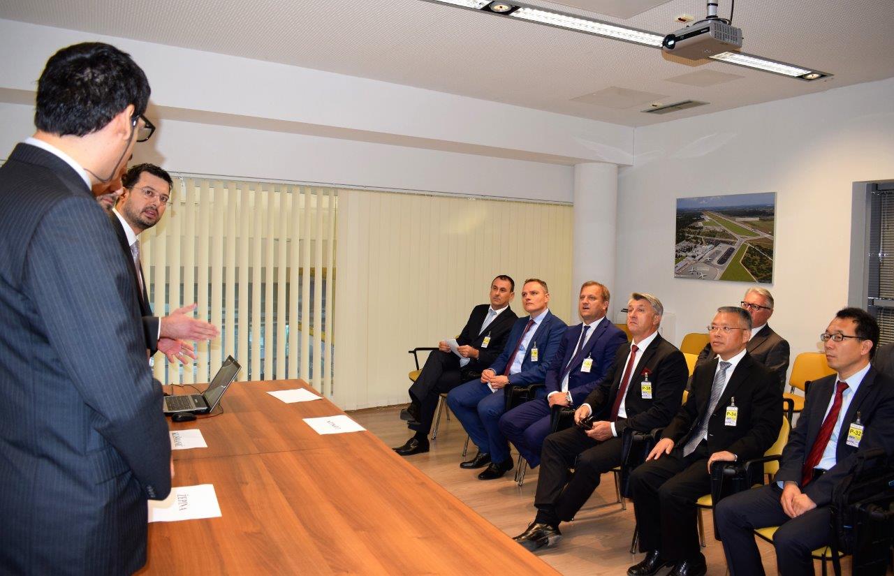 Veleposlanik Narodne Republike Kine Hu Zhaoming posjetio Zadar Veleposlanik Narodne Republike Kine Hu Zhaoming posjetio Zadar