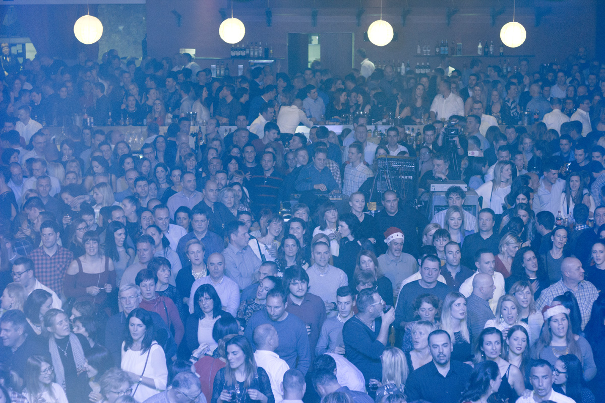 Božićni koncert Tomislava Bralića i klape Intrade u zadarskom klubu Arsenal 25. prosinca 2016.