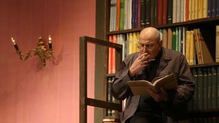 14.01.2014., Zadar – U zadarskoj kazalisnoj kuci gradjani su imali prilike pogledati predstavu “Glorija” Ranka Marinkovica u izvedbi sibenskog HNK. Photo: Filip Brala/PIXSELL 14.01.2014., Zadar – U zadarskoj kazalisnoj kuci gradjani su imali prilike pogledati predstavu “Glorija” Ranka Marinkovica u izvedbi sibenskog HNK. Photo: Filip Brala/PIXSELL