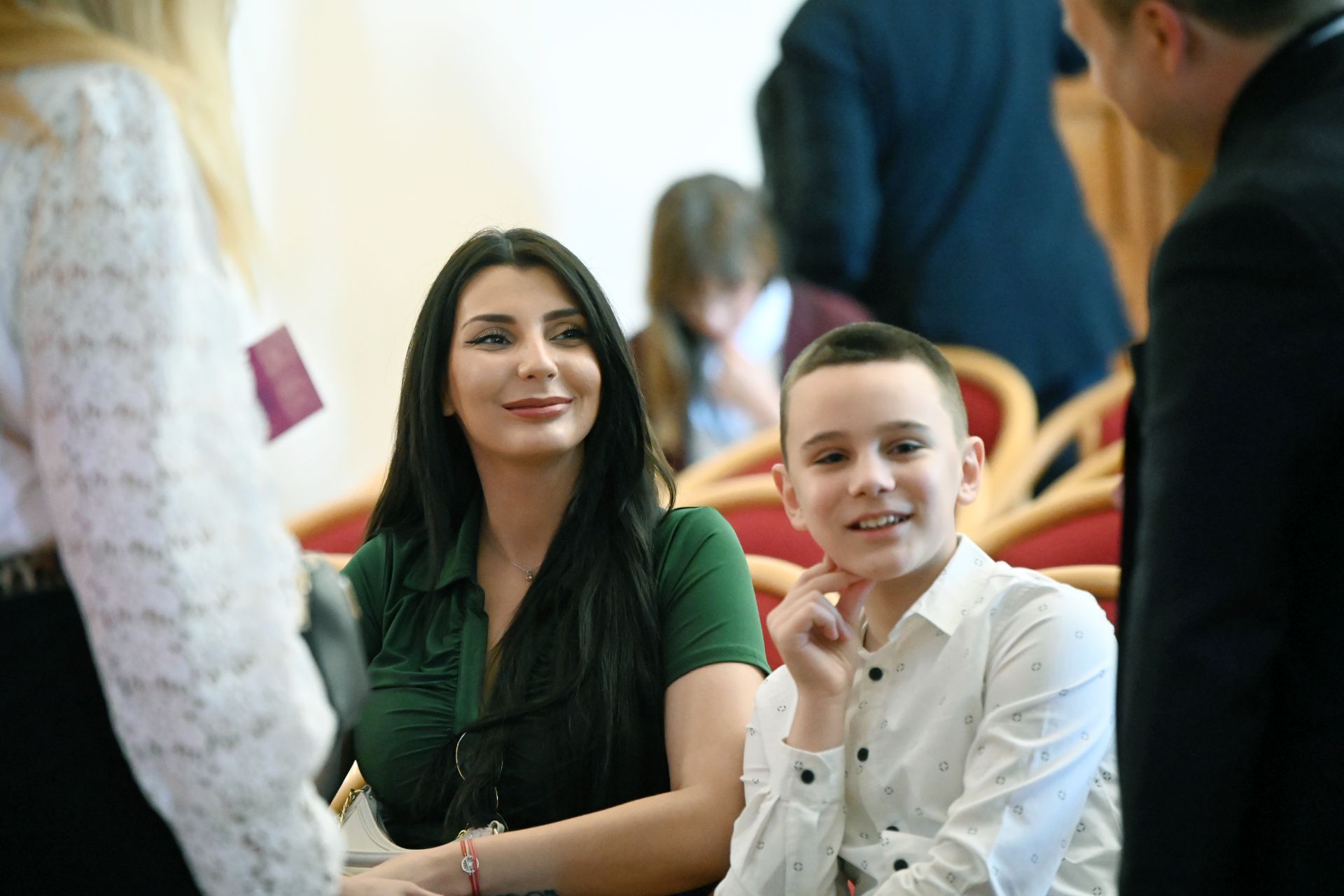 Plemeniti metali i vješte ruke: umjetnost i obrt od srednjeg vijeka do modernog doba