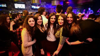 Mjesni Odbor u Maraschino Baru. Foto: Iva Perinčić Mjesni Odbor u Maraschino Baru. Foto: Iva Perinčić