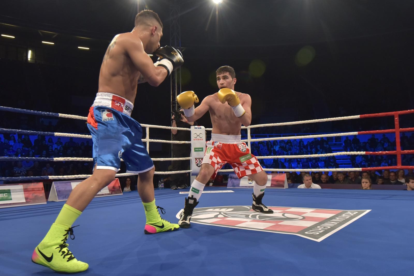 Svjetska boksačka liga, grupa B C1, kategorija 46-49 kg, Nodari Darbaidze (Croatian Knights) – Samuel Carmona (France Fighting Roosters).