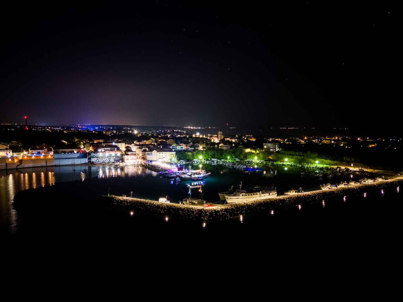 Noć privlačkih ribara i sabunjara 2024 @ luka Stari porat Noć privlačkih ribara i sabunjara 2024 @ luka Stari porat