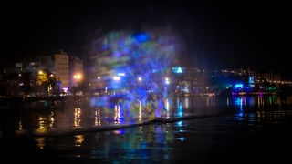 Zadrani oduševljeni hologramskim božićnim drvcem