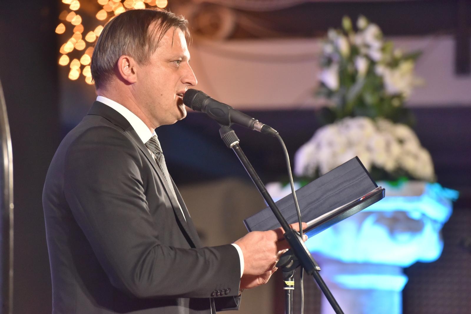 Gradonačelniku Zadra Branku Dukiću uručena povelja UNESCO-a