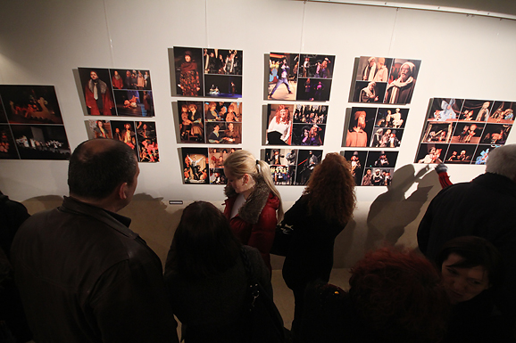 Prva samostalna izložba Ive Perinčić ” Čarolija Kazališta lutaka “