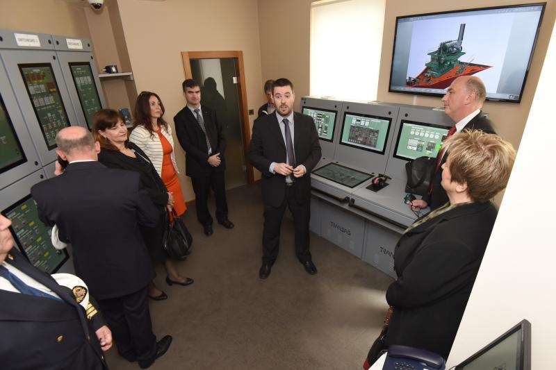 Na Sveučilištu u Zadru predstavljen novi nautički Transas simulator Na Sveučilištu u Zadru predstavljen novi nautički Transas simulator