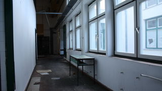 Devastirana bivša vojna baza Šepurine, Foto: Iva Idassa Devastirana bivša vojna baza Šepurine, Foto: Iva Idassa