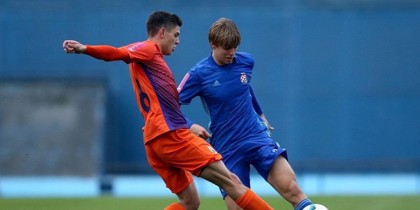 Dinamo – Lokomotiva, Borna Sosa