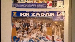 Image 379459 (auto) Image 379459 (auto)