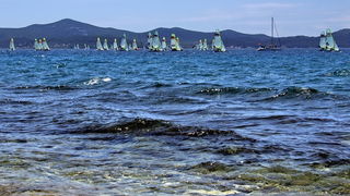 Jedrenje: SP klase 49er – drugi dan 8. svibnnja 2012, Foto: Leonard Kvarantan Jedrenje: SP klase 49er – drugi dan 8. svibnnja 2012, Foto: Leonard Kvarantan