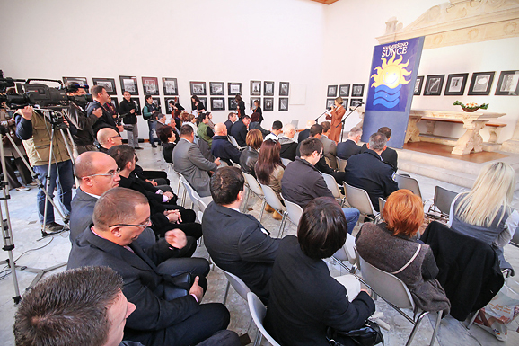 Dodjela nagrade Nasmiješeno sunce (foto:Saša Čuka) Dodjela nagrade Nasmiješeno sunce (foto:Saša Čuka)