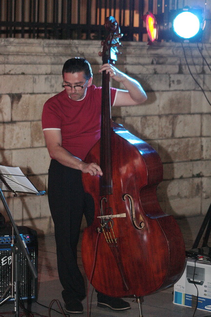 Narodni trg: koncert Aldemaromania trio & Ricardo Luque foto: Angelo Virag Narodni trg: koncert Aldemaromania trio & Ricardo Luque foto: Angelo Virag