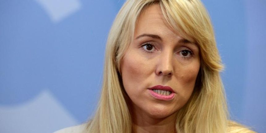 Potpredsjednica Vlade i ministrica socijalne politike i mladih Milanka Opacic posjetila Centar za posebno skrbnistvo. Karolina Sestak. Photo: Zarko Basic/PIXSELL Potpredsjednica Vlade i ministrica socijalne politike i mladih Milanka Opacic posjetila Centar za posebno skrbnistvo. Karolina Sestak. Photo: Zarko Basic/PIXSELL