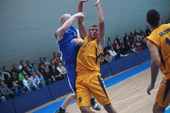 KK Jazine – KK Poličnik (foto:Saša Čuka) KK Jazine – KK Poličnik (foto:Saša Čuka)