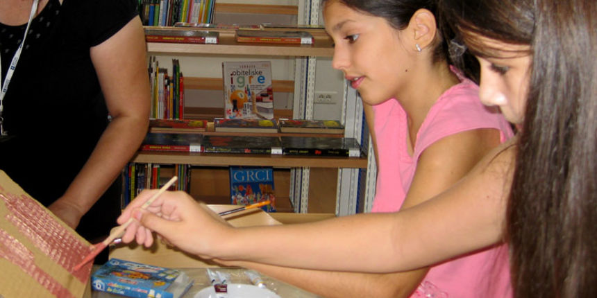 GKZD Arbanasi: ‘Knjižnica od kartona’