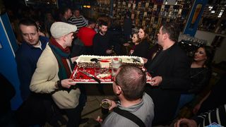 U Famous beach and grill baru Rockatansky bend proslavio je 20 godina djelovanja U Famous beach and grill baru Rockatansky bend proslavio je 20 godina djelovanja