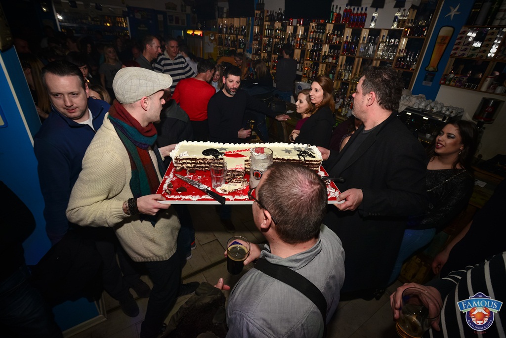 U Famous beach and grill baru Rockatansky bend proslavio je 20 godina djelovanja U Famous beach and grill baru Rockatansky bend proslavio je 20 godina djelovanja