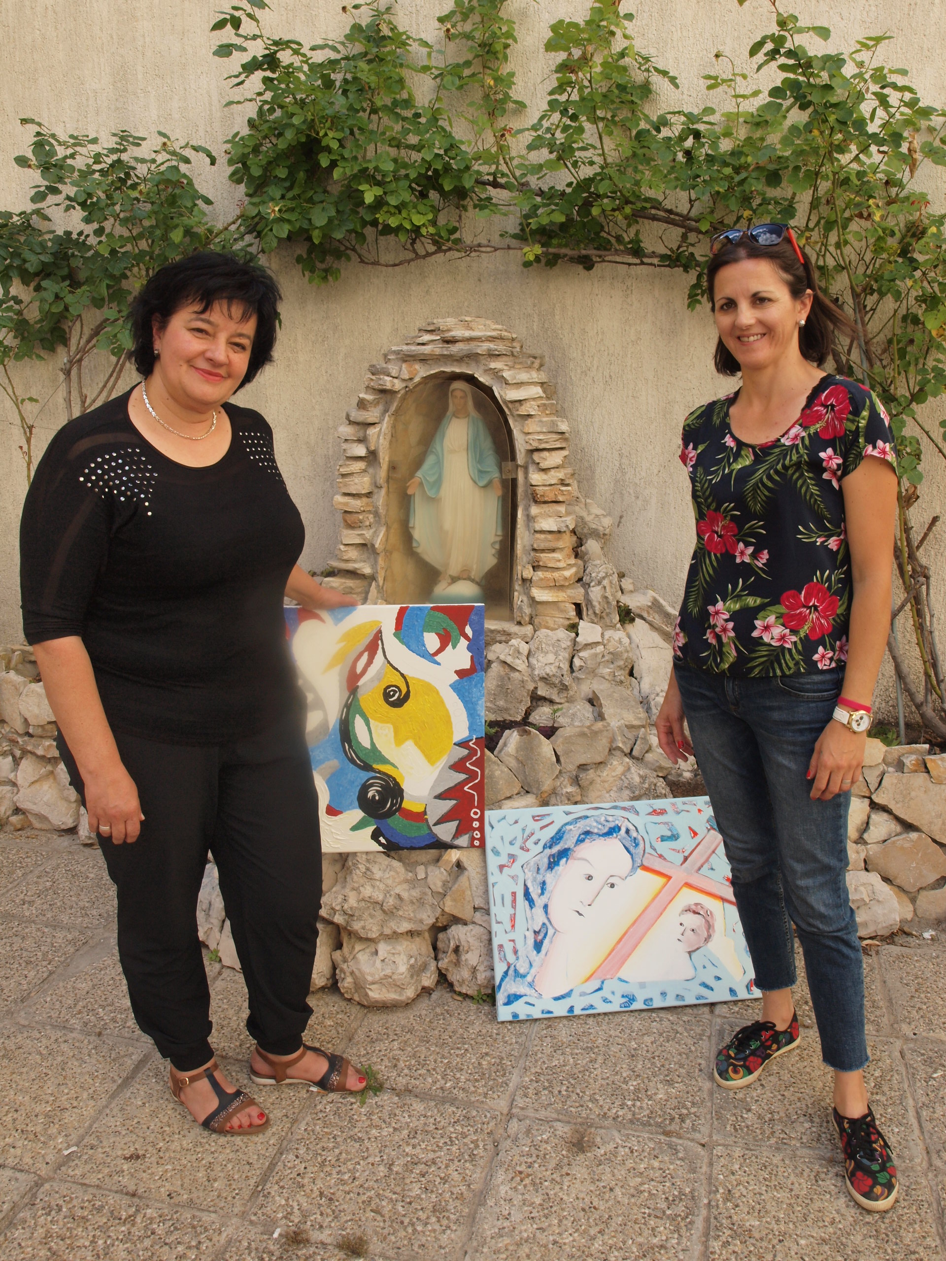 Prva likovna kolonija ‘Zmajević’ završena je u svom trodnevnom održavanju u nedjelju 28. svibnja u Nadbiskupskom sjemeništu ‘Zmajević’ u Zadru.