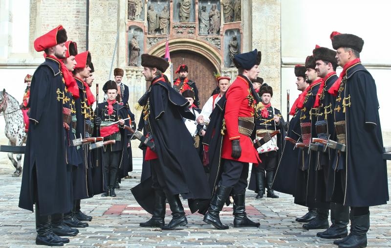 Zagreb: !8. listopada – Međunarodni dan kravate Zagreb: !8. listopada – Međunarodni dan kravate