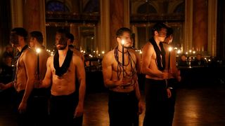 Modni spektakl Hippy Gardena