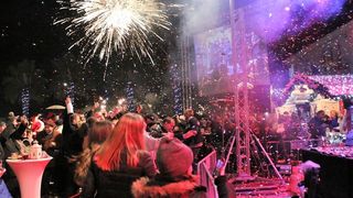 Spektakularni doček Nove 2017. godiner u Viru