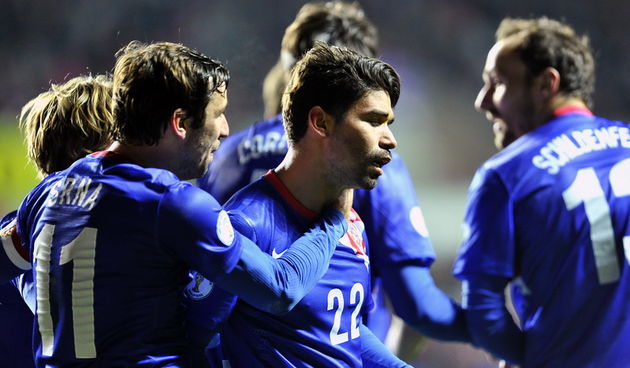 Swansea (Wales), 260313.
Stadion Liberty.
Kvalifikacijska utakmica za Svjetsko prvenstvo u Brazilu 2014. godine, izmedju reprezentacija Walesa i Hrvatske.
Na fotografiji: slavlje nakon pogotka Eduarda Da Silve.
Foto: Boris Kovacev / CROPIX