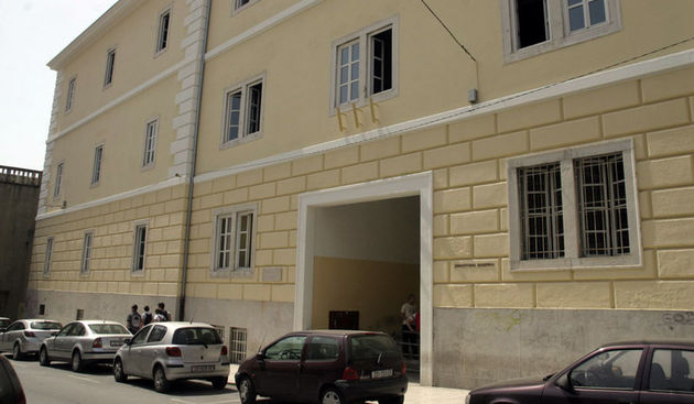 Image 1201621 (auto)