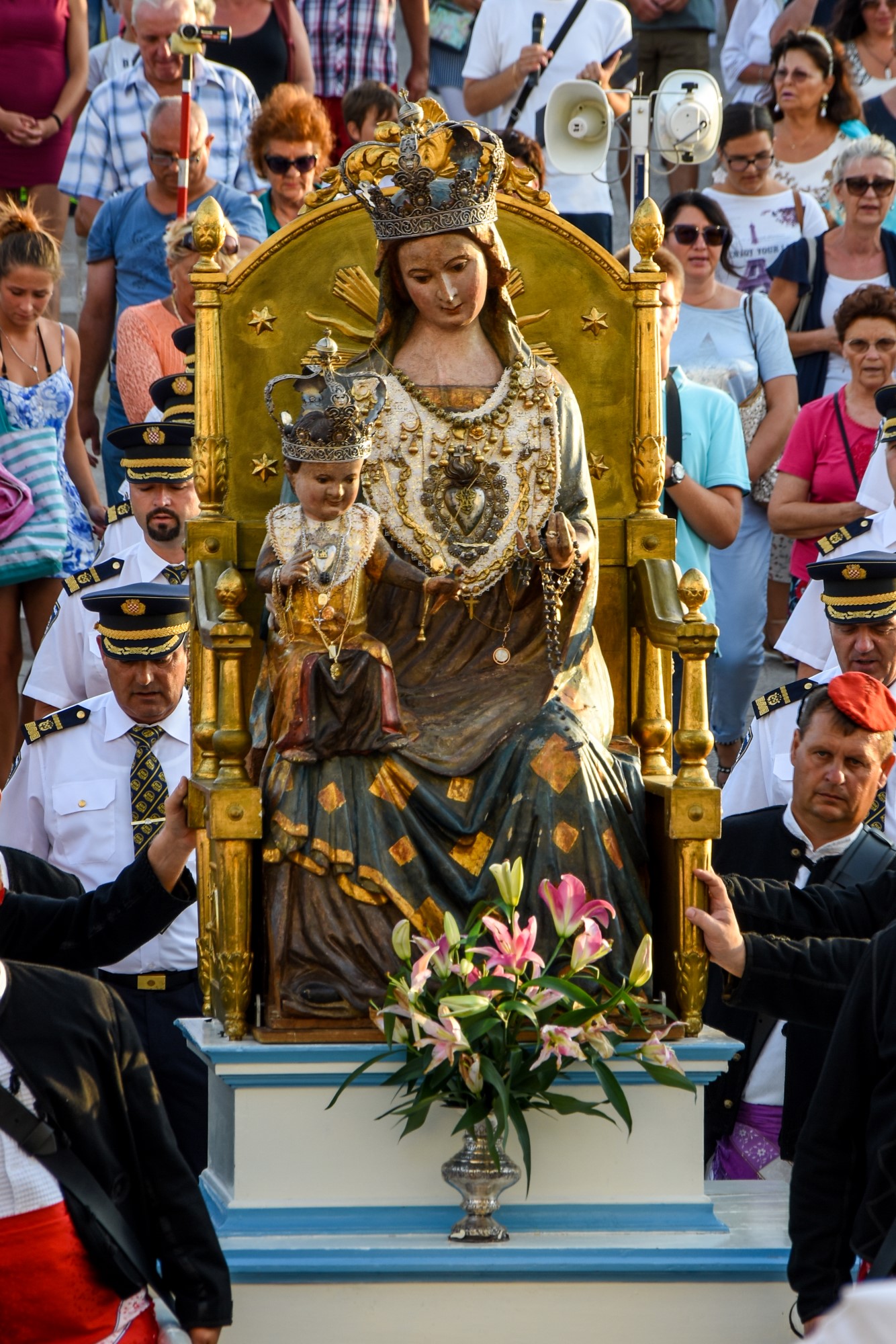 Proslava Velike Gospe u Pagu uz nastup klape Intrade Proslava Velike Gospe u Pagu uz nastup klape Intrade