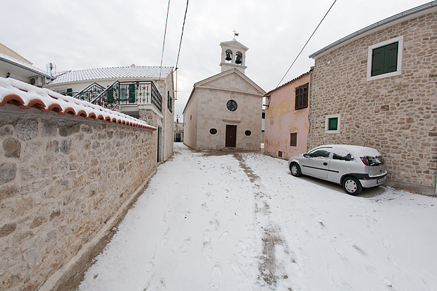 Snijeg u Bibinjama 3. veljače 2012, Foto: Leo Banić