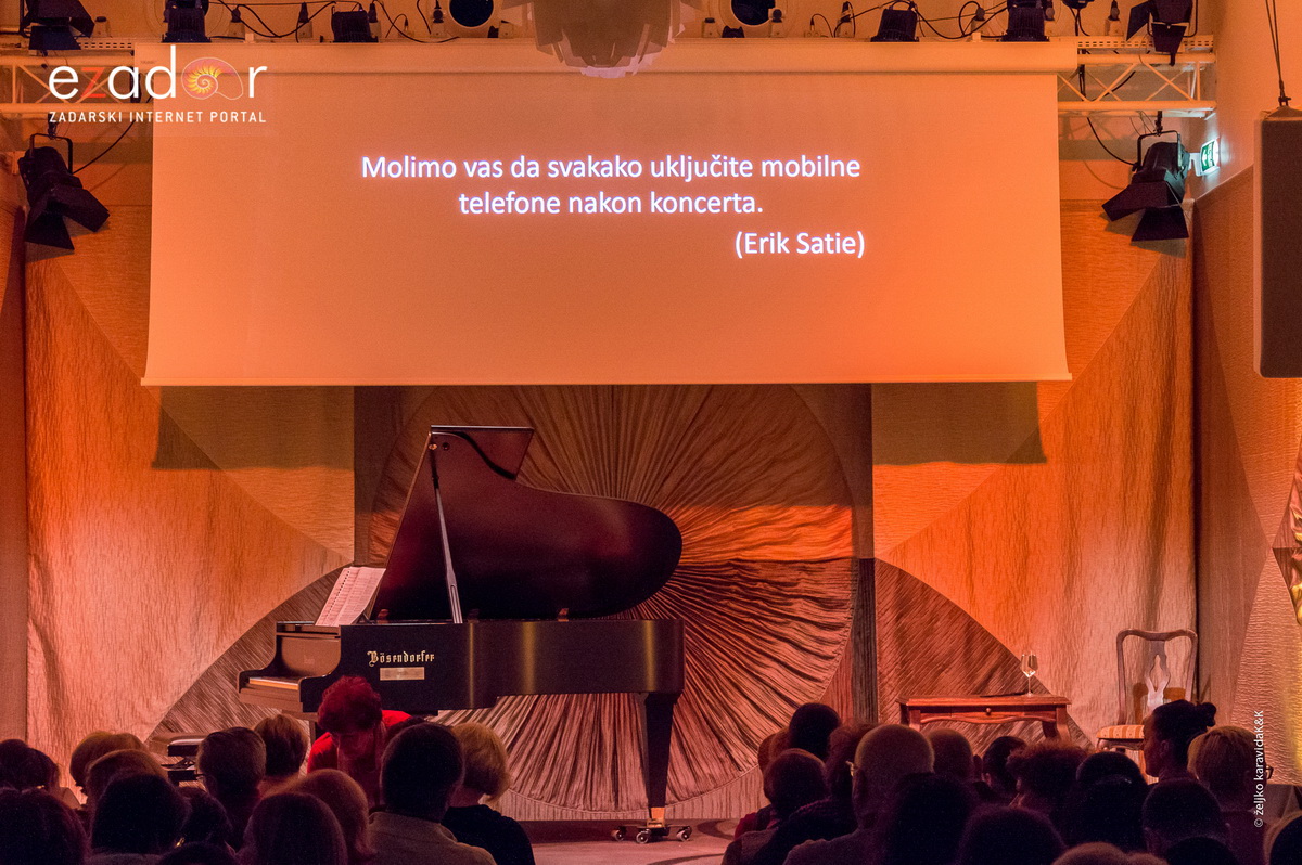 Glazbena šetnja Parizom: Katarina Livljanić i Danijel Detoni Glazbena šetnja Parizom: Katarina Livljanić i Danijel Detoni