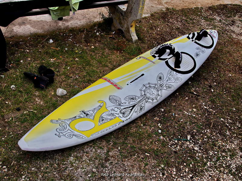 Kiteri i surferi uživali u jakom jugu