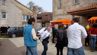 Humanitani uskrsni konvoj Zadar – Oklaj