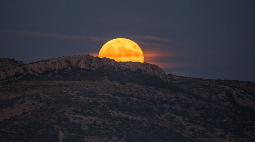 supermjesec supermjesec