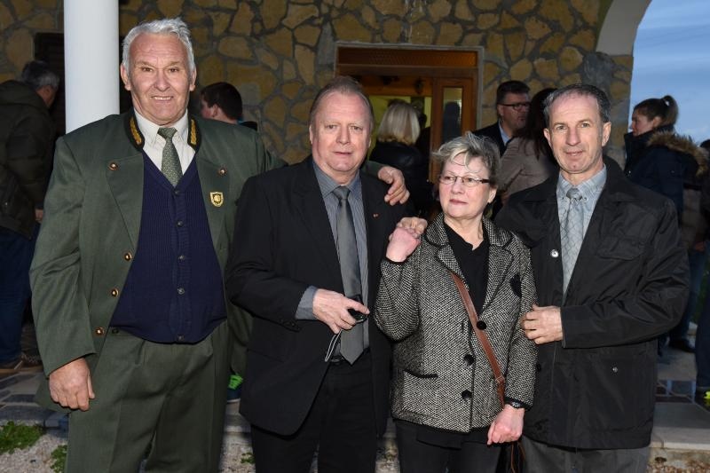 U Lovackom domu u Rastanima odrzana je proslava 20 godina neprestanog humanitarnog rada Marion i Manfred Nurnberger iz Savezne Republike Njemacke donatora bolnickih kreveta raznim bolnicama i institucijama. Photo: Dino Stanin/PIXSELL