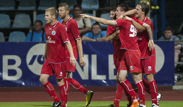 Domzale, Slovenija, 140711.Utakmica 2.pretkola kvalifikacija za Europsku Ligu,NK Domzale-RNK Split.Na fotografiji: slavlje Splita nakon vodeceg pogotka.Foto:Tom Dubravec /  CROPIX