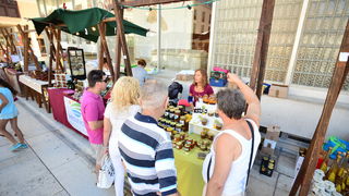 Sajam proizvodi hrvatskog sela na zadarskom Forumu