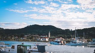 Đir po Sutomišćici Đir po Sutomišćici