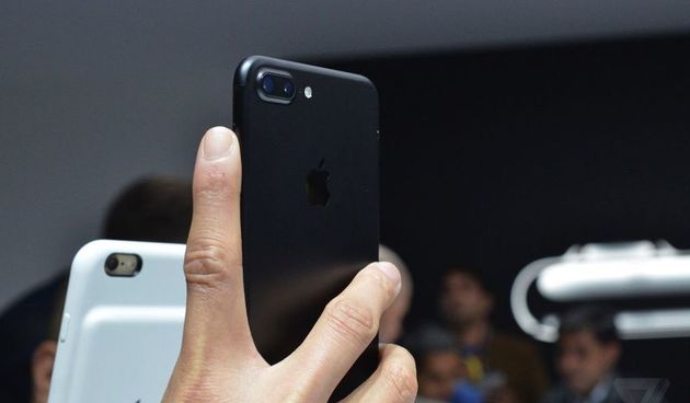 Apple predstavio iPhone 7