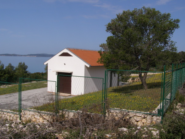 Sukosan, crpna stanica Tustica