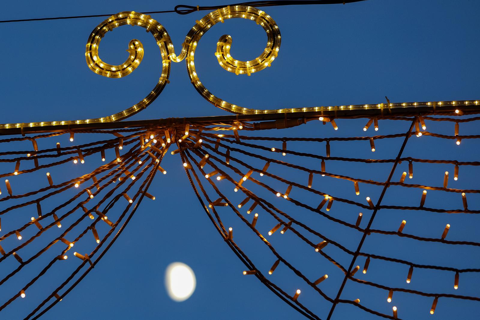 Blagdanske dekoracije u centru Zadra Blagdanske dekoracije u centru Zadra