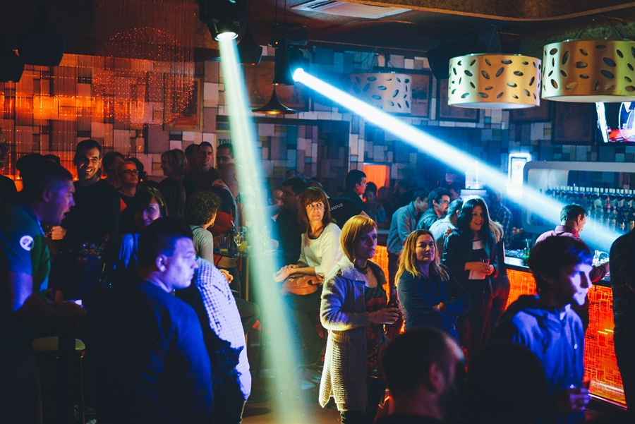 Jurica Pađen & Aerodrom u Maraschino baru; foto Iva Perinčić Jurica Pađen & Aerodrom u Maraschino baru; foto Iva Perinčić