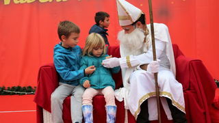 Sveti Nikola darivao mališane na Viru, Krampus bez posla Sveti Nikola darivao mališane na Viru, Krampus bez posla