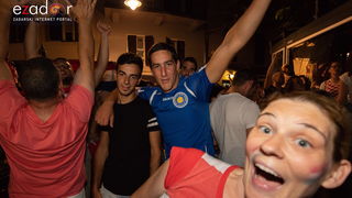 Čudesna noć: Velika fešta ulicama Zadra nakon plasmana Vatrenih u finale SP Čudesna noć: Velika fešta ulicama Zadra nakon plasmana Vatrenih u finale SP