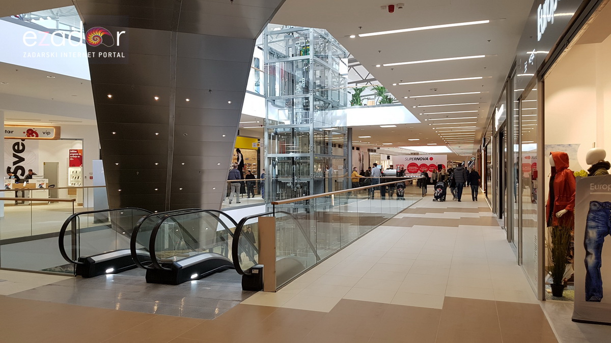 Otvoren novi dio trgovinskog centra Supernova Zadar