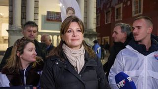 Vidović Krišto na Narodnom trgu prikuplja potpise za predsjedničku kandidaturu