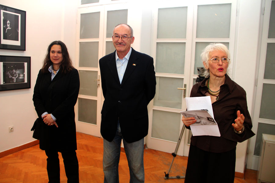 U Galeriji umjetnina predstavljeni “Porterti” Željka Karavide, foto: ezadar U Galeriji umjetnina predstavljeni “Porterti” Željka Karavide, foto: ezadar