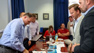 Predaja županijske liste HDZ-a i kandidat za župana Josip Bilaver Predaja županijske liste HDZ-a i kandidat za župana Josip Bilaver